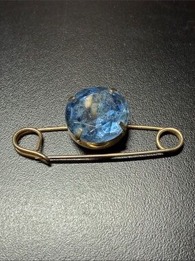 Vintage Blue Glass Stone safety Pin Brooch